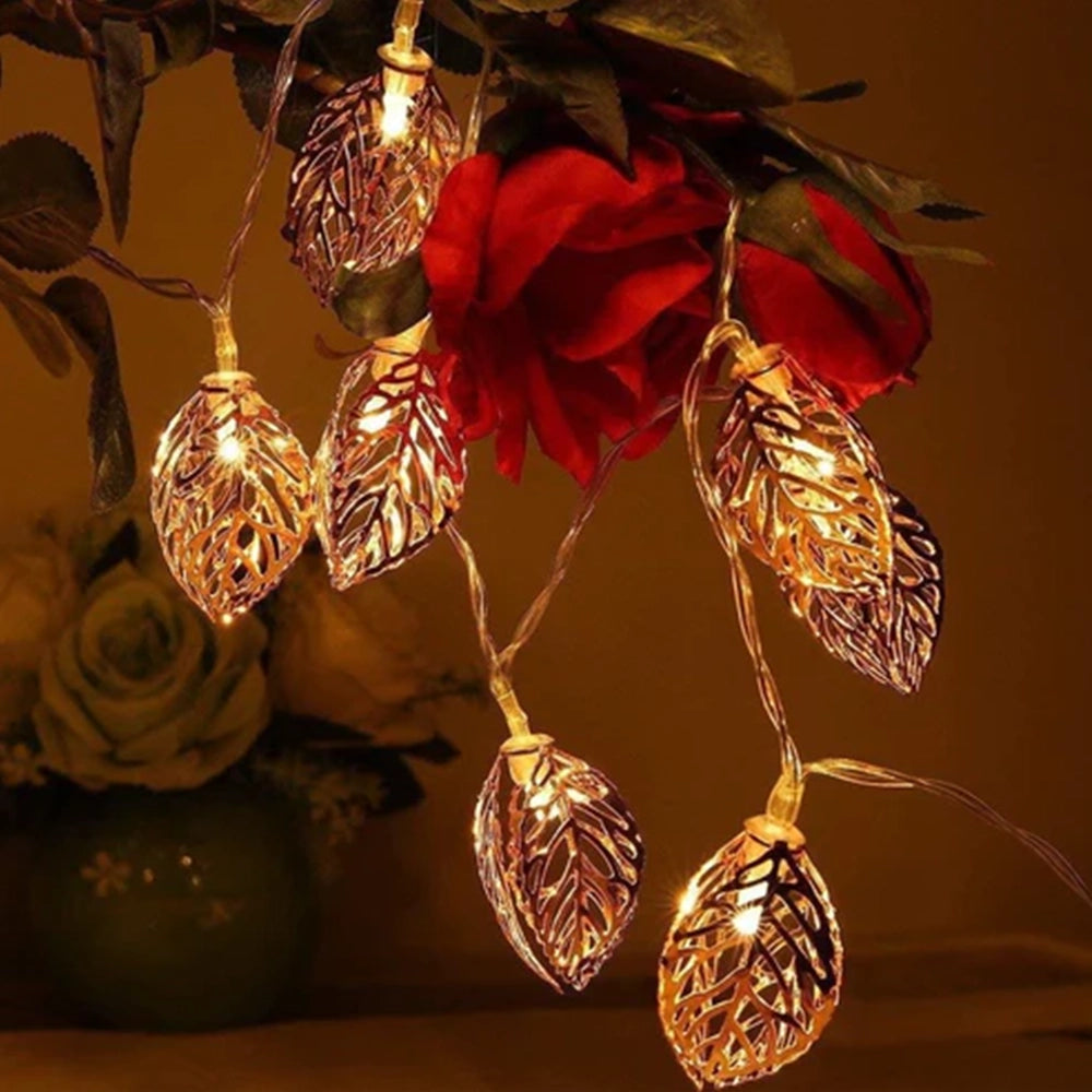 Jangra Sphere 10 Lamps Golden Metal Leaf String LED-2